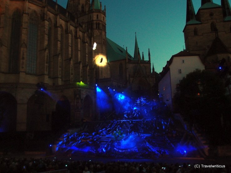 Travelwriticus's tweet photo. Every summer a festival takes place on the steps #between two 700-year-old churches in Erfurt, Germany > https://t.co/9T5zQ0y66C #FriFotos https://t.co/nhKyGKGdk9