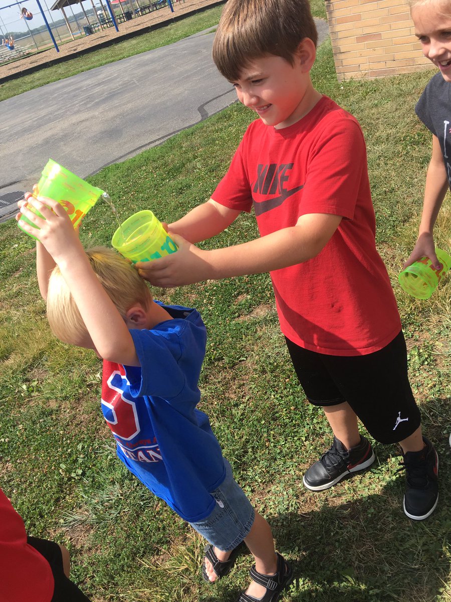 SWECareClub's tweet photo. Yesterday we had cup races https://t.co/289NYdLqx3