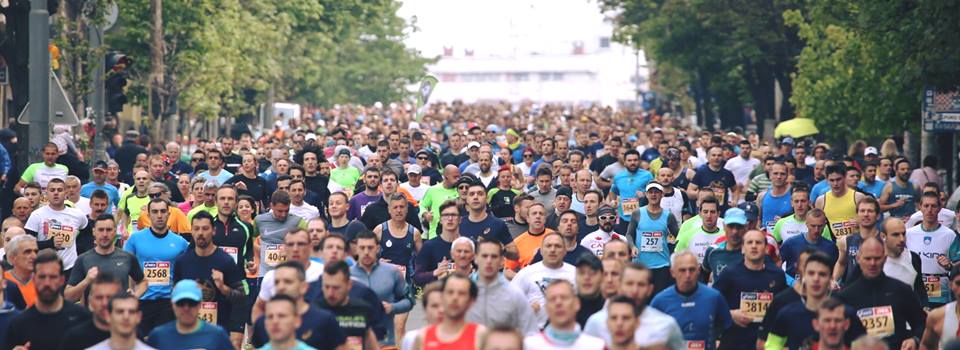 Bgd_maraton's tweet photo. Prijavljivanje za 31. Beogradski maraton koji će se održati 21. aprila 2018. je počelo! https://t.co/5IHZQPTweU https://t.co/mtuSAIL3Wj