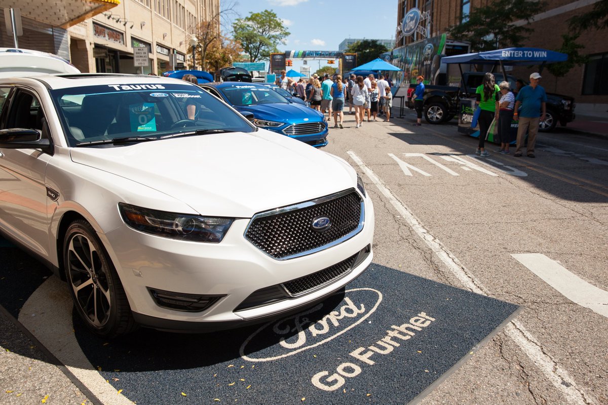 ArtsBeatsEats's tweet photo. Parking is easy at Ford Arts Beats &amp; Eats! Cheaper options available at the ROHS and the Grass Lot at 696  &amp; Main! https://t.co/FBHVMjYHpn https://t.co/FcBNREnPZr