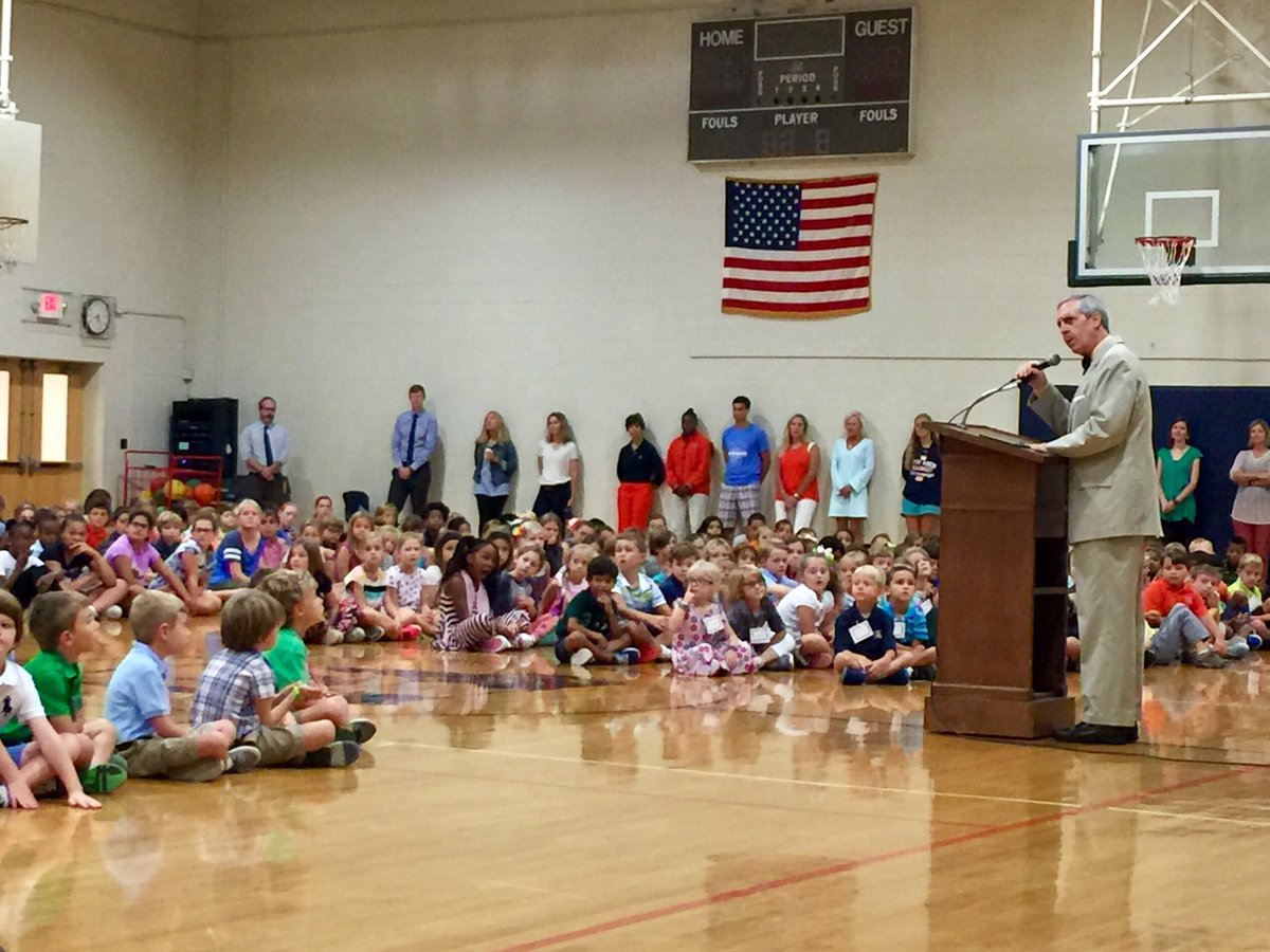 NorfolkAcademy's tweet photo. First Lower School Chapel of the year: Be your BEST self and CARE for each other
#Listening https://t.co/OXYxl4qMmA