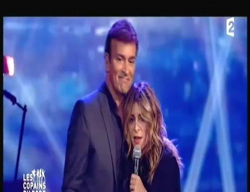 JulieZbyDE's tweet photo. Vs avez loupé le duo de @juliezenattioff et @Carreira_Tony sur #Labas dans @CopainsDabordTV ?  Rdv sur https://t.co/8bQS3OMvH0 ! 🎵🎤 https://t.co/LtgQsfvzgJ
