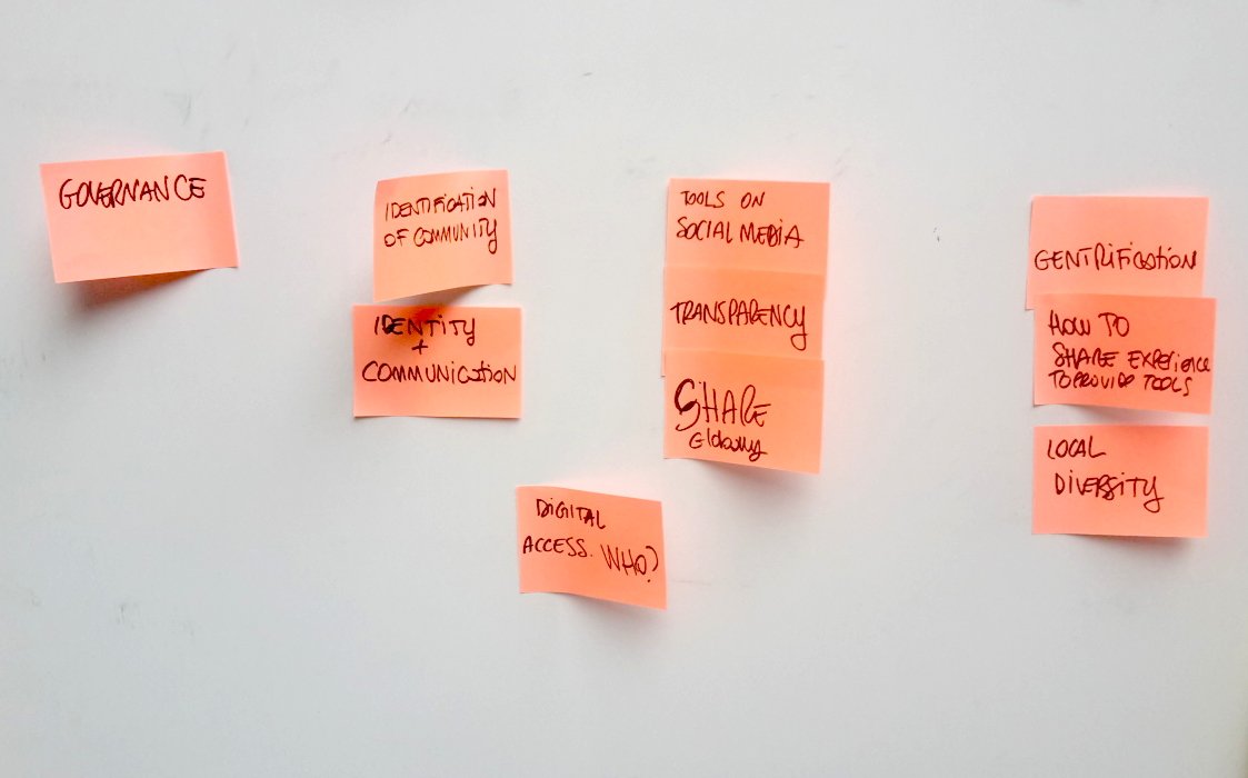 Common.Langage tweet media