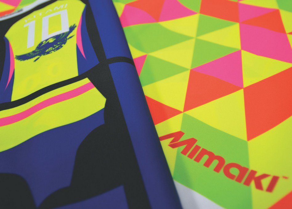 directionssign's tweet photo. #Mimaki’s TS30-1300 uses #neoninks for eye appeal @HybridServices https://t.co/XMKhp7pyf2 https://t.co/F3qiyMFhUP