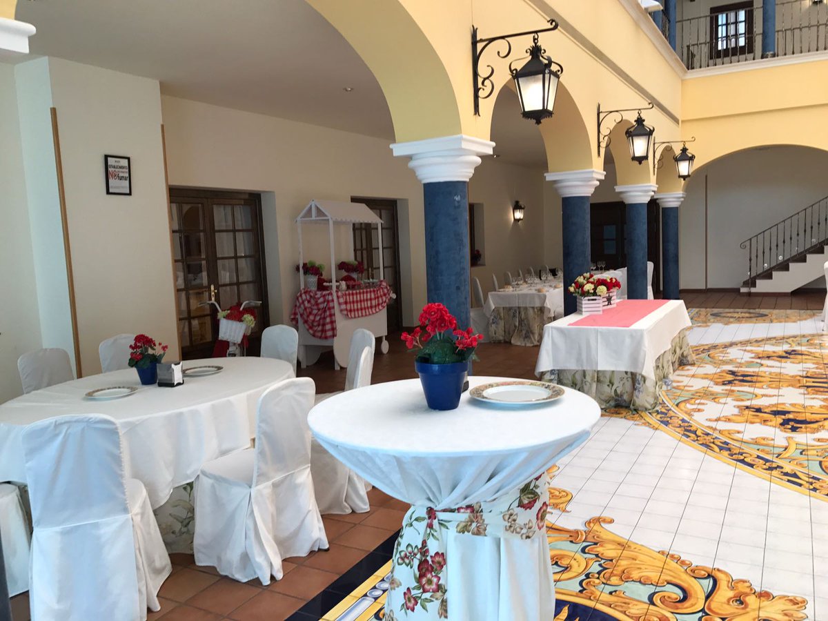 PradodelArca's tweet photo. También tenemos nuestro fantástico patio talaverano preparado para acoger tu celebración, ¡es uno de nuestros rincones más originales! https://t.co/58bTLotAp5
