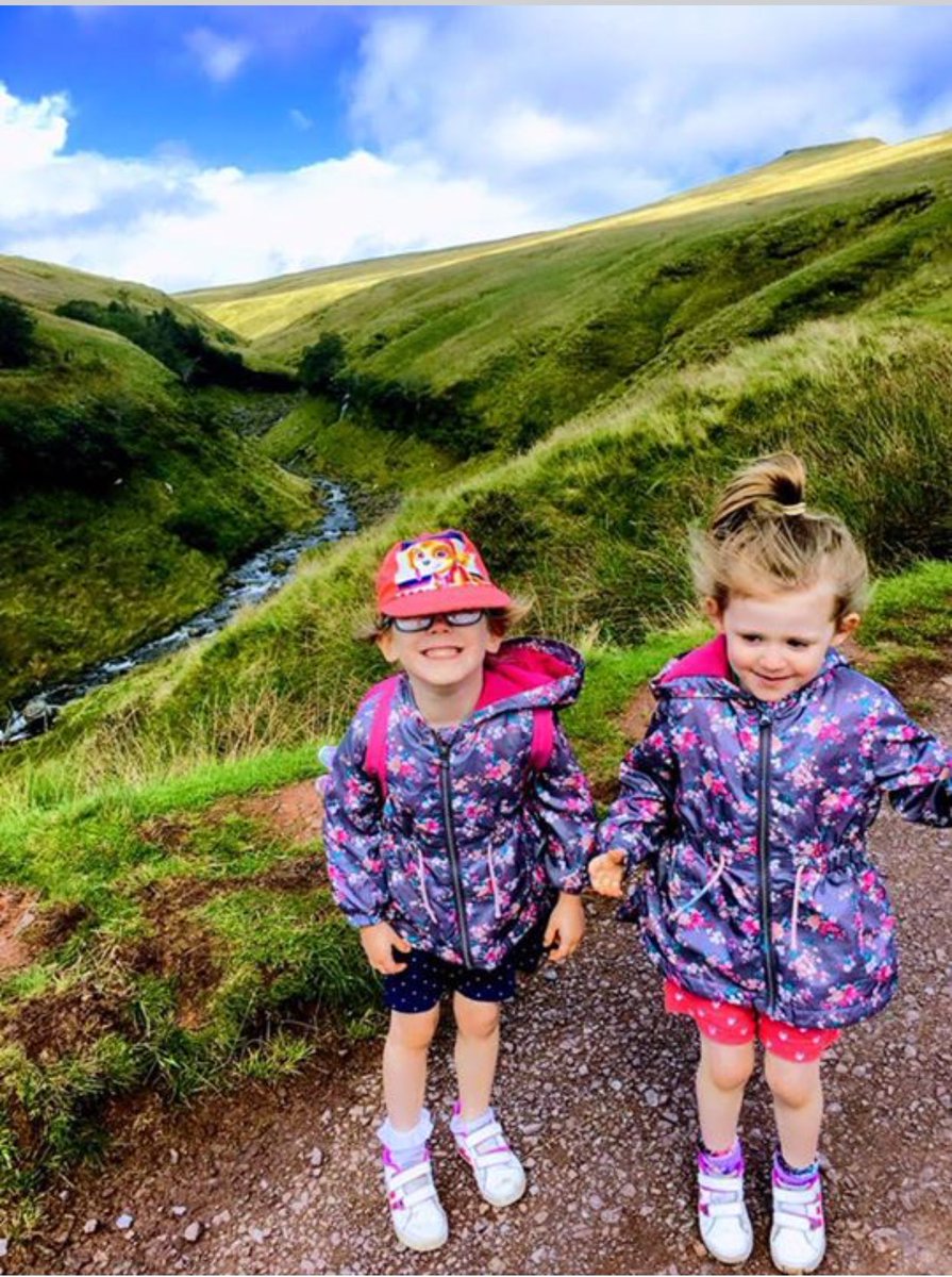 SingleMumsy's tweet image. My girls on our latest #roadtrip! #GOcation #GOroadtrip #mummy #daughters #gooutdoors