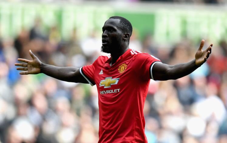 ManUtd_OT68's tweet photo. Phil Jones, Henrik Mkhitaryan and Romelu Lukaku have all been nominated for the EPL player of the month award, Well done lads🔴 https://t.co/3mjEssNTS6