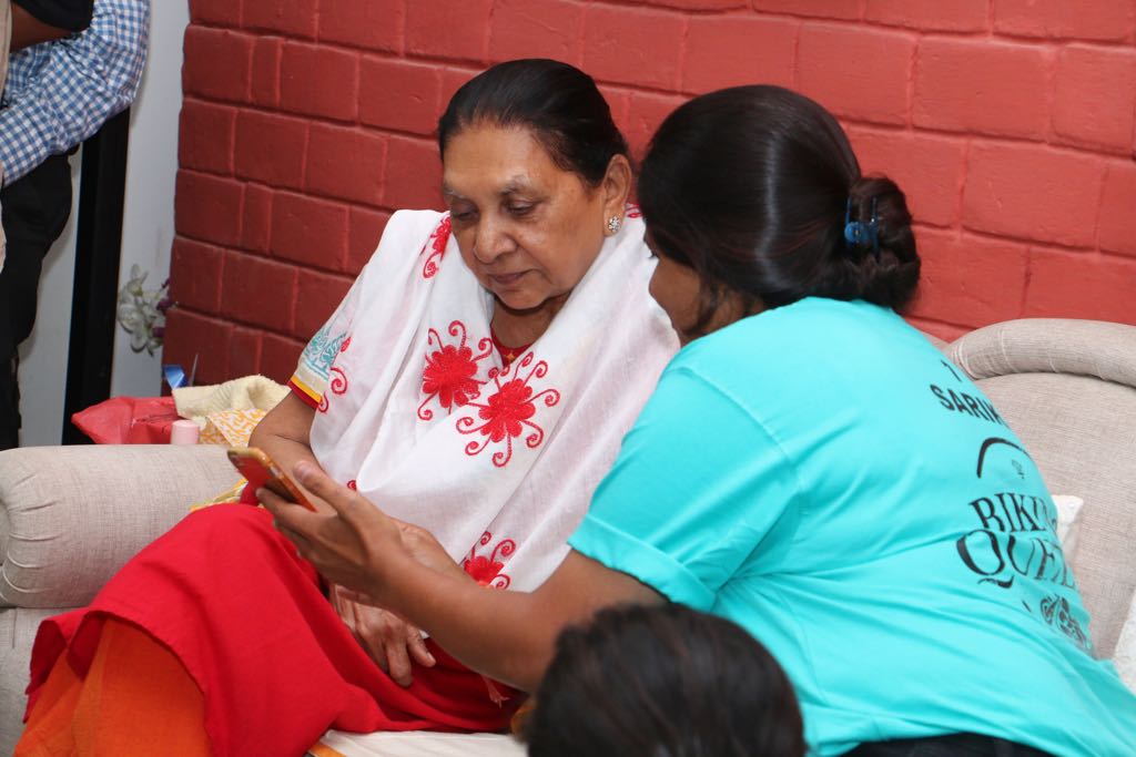 BikingQueens's tweet photo. #BikingQueens met Former CM of #Gujarat @anandibenpatel where she wished them for future plans congratulated for the success of ride.. https://t.co/2wamQKi1OK