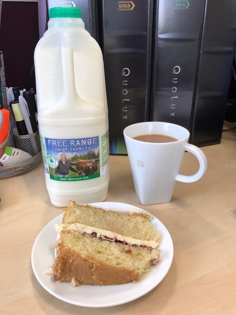 QuoLux's tweet photo. Enjoying our elevenses with a slice of birthday cake &amp; cup of tea with @CotteswoldDairy milk!  Happy Birthday @TargetPR 🎉🎉🎉#Targetat40 https://t.co/Z0ylUooVc1