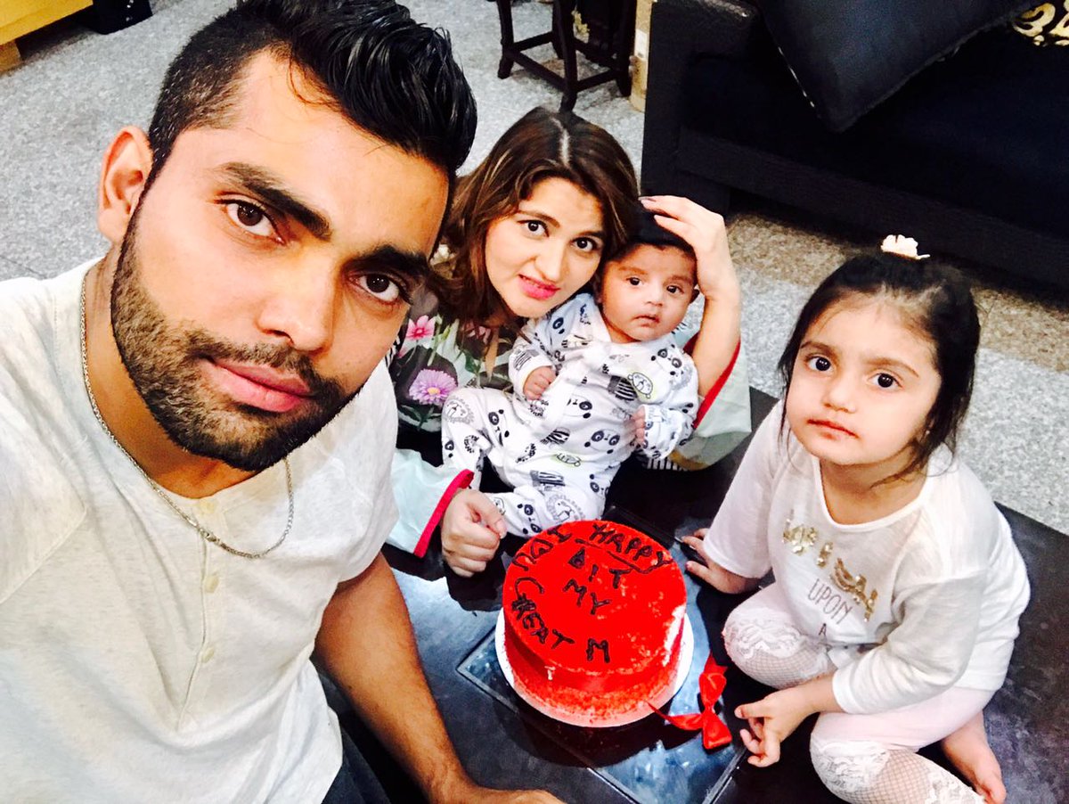 umar96fc's tweet photo. Wishing You a Very Very Happy Birthday. May Allah Give you a Happy and Long Life #NoorUmar @Umar96Akmal https://t.co/XtpmdoREfv