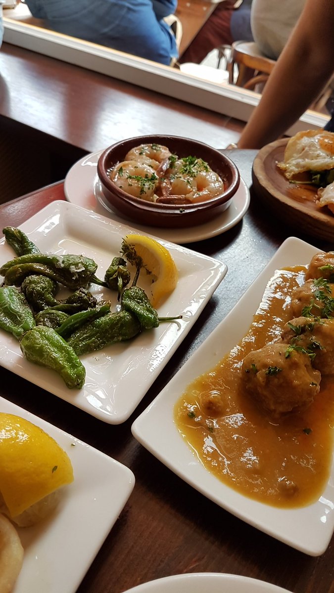 Chris57575's tweet photo. Best tapas around-as per. @TapasSanJuan @bukka2011 #Chorlton #barsanjuan 😁 https://t.co/aaWMefGvem