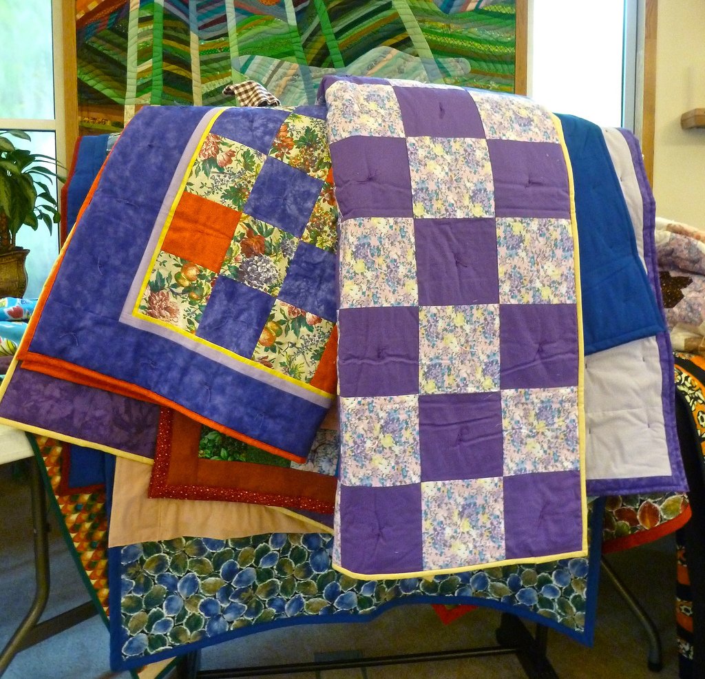 KeyLargoLibrary's tweet image. Quilters today 9:30 a.m. ow.ly/C0De30eLuXK