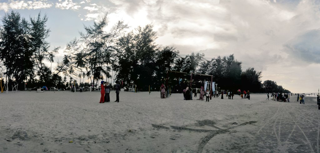 svkxsvkikv's tweet photo. #pakat mai rayo tepi pata la heh. tgu turn nk brendo.hahaha.. https://t.co/UFmFcnU8eu