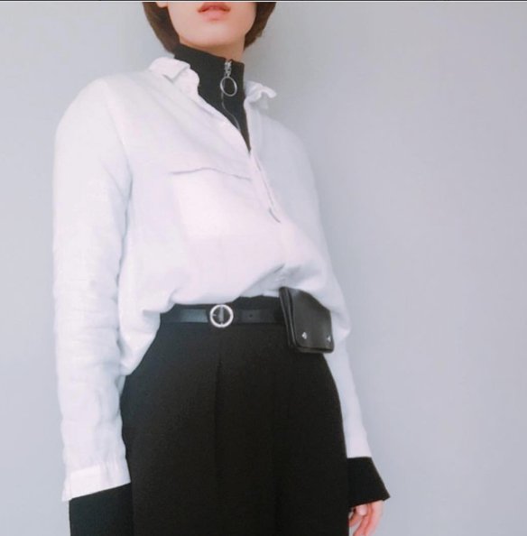 wavenstudio's tweet photo. [ Mono ]
Zyn in the MAJA tunic shirt, available online // [ https://t.co/GGVoH230ZS ] https://t.co/un5TZcRIZH