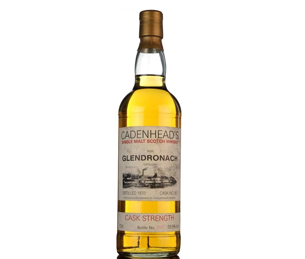 Very pale Glendronach 1970 by Cadenhead for their former CaskStrength collection. BID NOW whisky-onlineauctions.com/glendronach-19…
