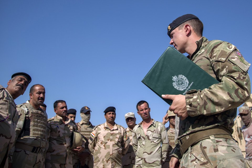 DefenceHQ's tweet photo. UK steps up commitment to countering Daesh with 44 additional Royal Engineers to Al Asad. Read more: https://t.co/85vKPPdQt9 https://t.co/W7yZv1byUr