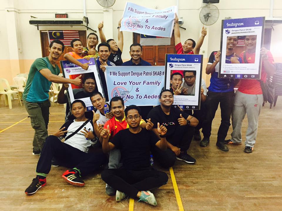 dengue_skab's tweet photo. Students IKM showed them supports Dengue Patrol SKAB.

#MrDengue
#DenguePatrolSKAB
#EcoSchoolMelaka https://t.co/ICs4a2vsLs