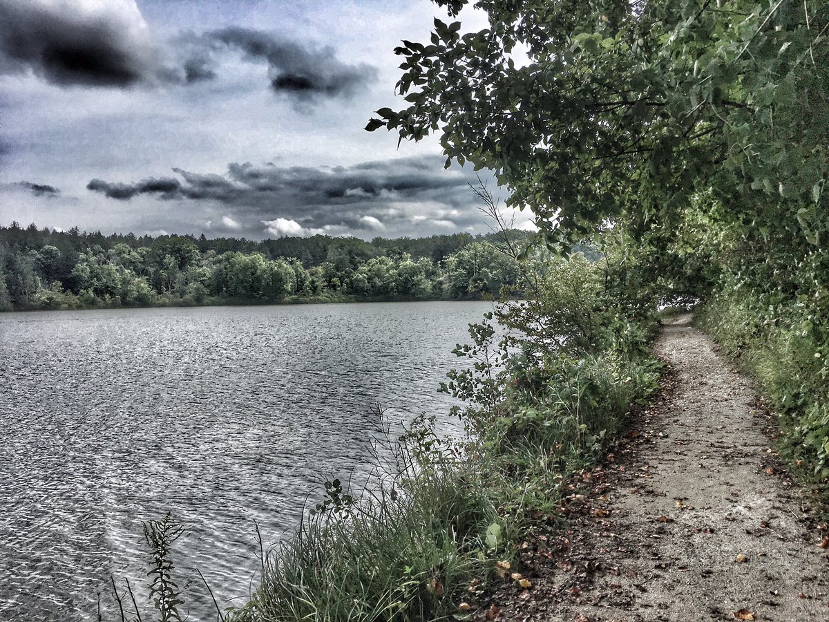 xKranium's tweet photo. Been seeking sights like this over gaming lately. Running, hiking, biking, kayaking, anything to get me out in nature. Feels free 🌤 https://t.co/WurHnImGMR