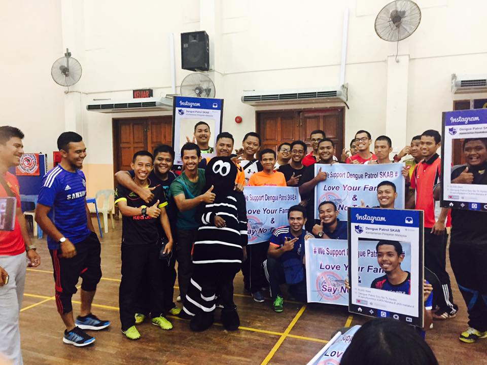 dengue_skab's tweet photo. IKM Students showed them supports Dengue Patrol SKAB.

#MrDengue
#DenguePatrolSKAB
#EcoSchoolMelaka https://t.co/smYtArSeFL