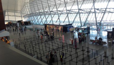 PXSOLtw's tweet photo. Pasajeros de Brasil y Chile empujan el tráfico aéreo en Montevideo

https://t.co/pOggxlyBCb https://t.co/zFw5WAhs1U