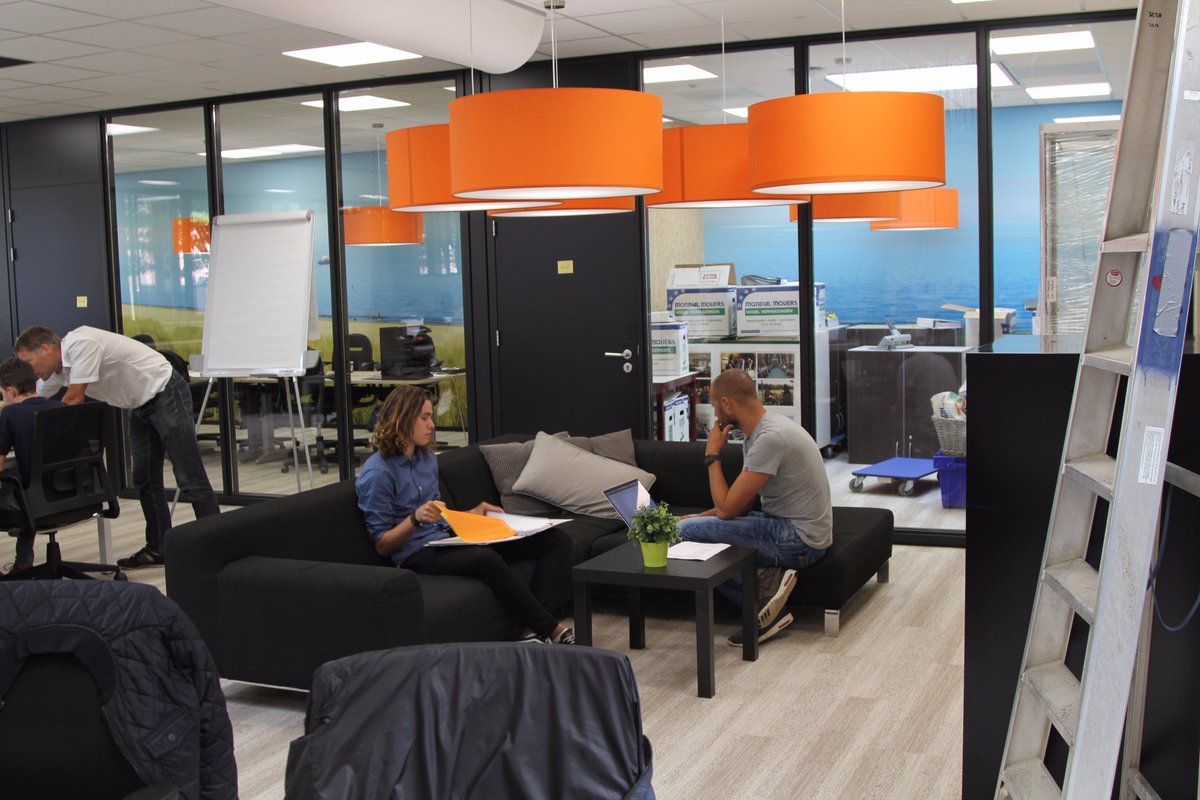 MBORaad's tweet photo. Eerste schoolbezoek van MBO Raad-voorzitter Ton Heerts bij Centrum Top Techniek van @Scaldambo https://t.co/fo5YQVtegm