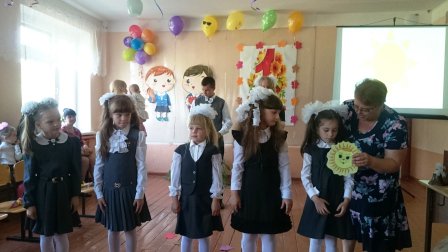 mousoch29's tweet photo. @GlavaBogorod С праздником, дорогие коллеги, учащиеся, родители! С днем Знаний!https://t.co/D2JNDs30bL https://t.co/rZxkaAMxPS