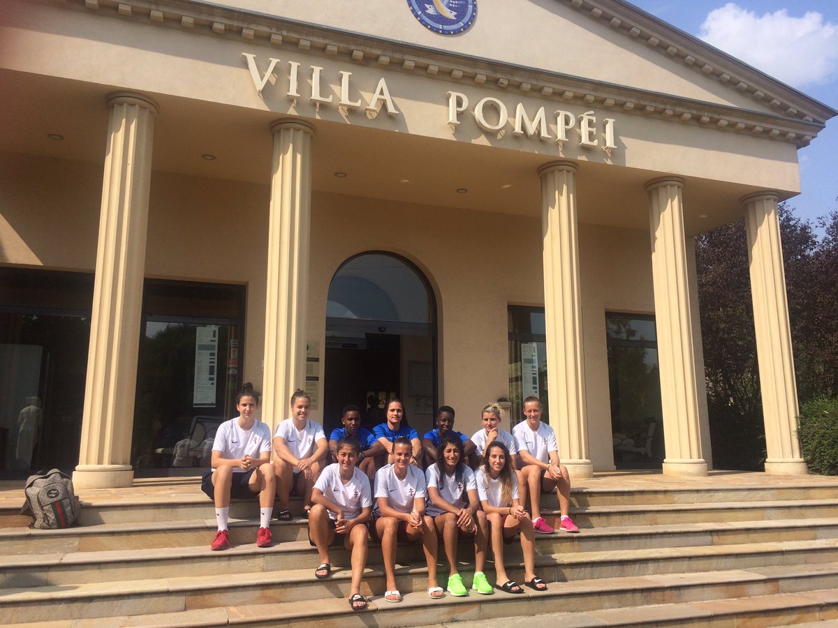 #FCMLesFilles Séance de récupération pour les Messines à Amnéville, à la Villa Pompeï 👌🏼#D2F