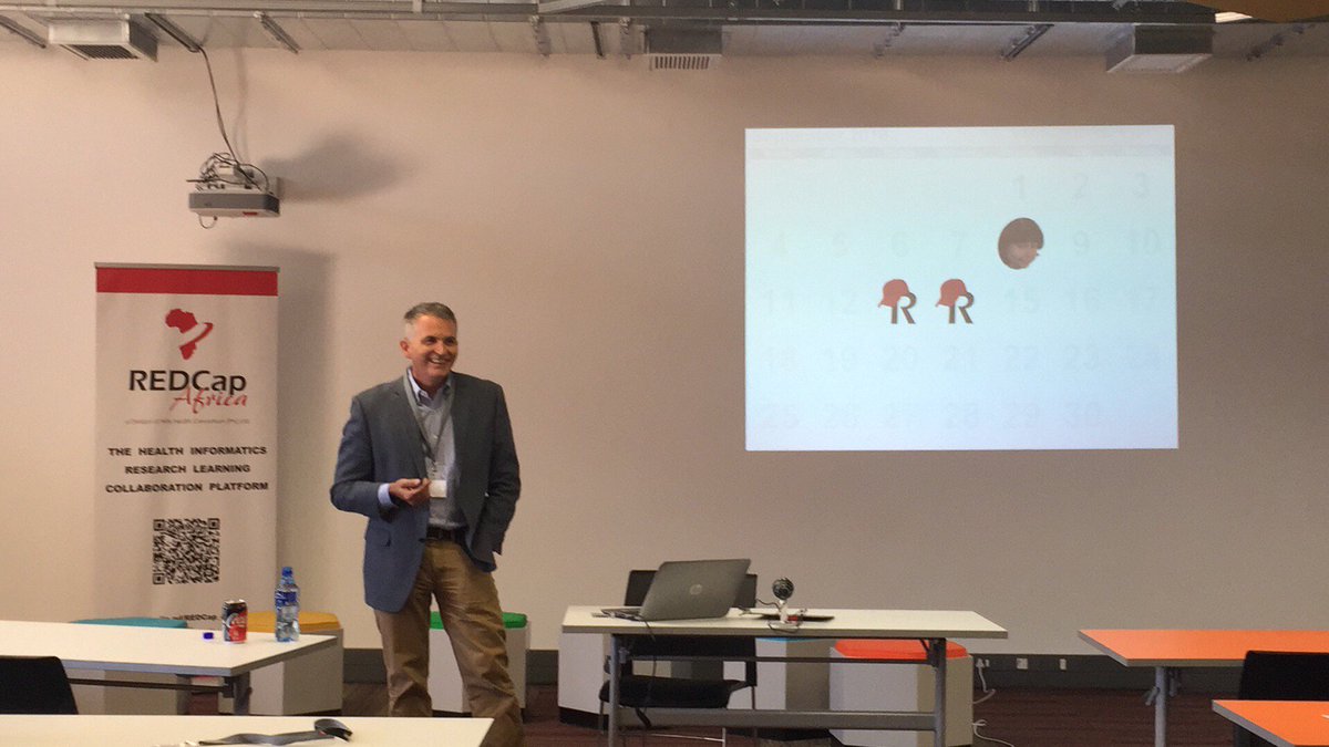 eFundanathi's tweet photo. @paul_a_harris presenting on innovative use cases at #RedCapAfricaDay #RAD17 in the #Wits_eZone https://t.co/FLTNkzZlwq