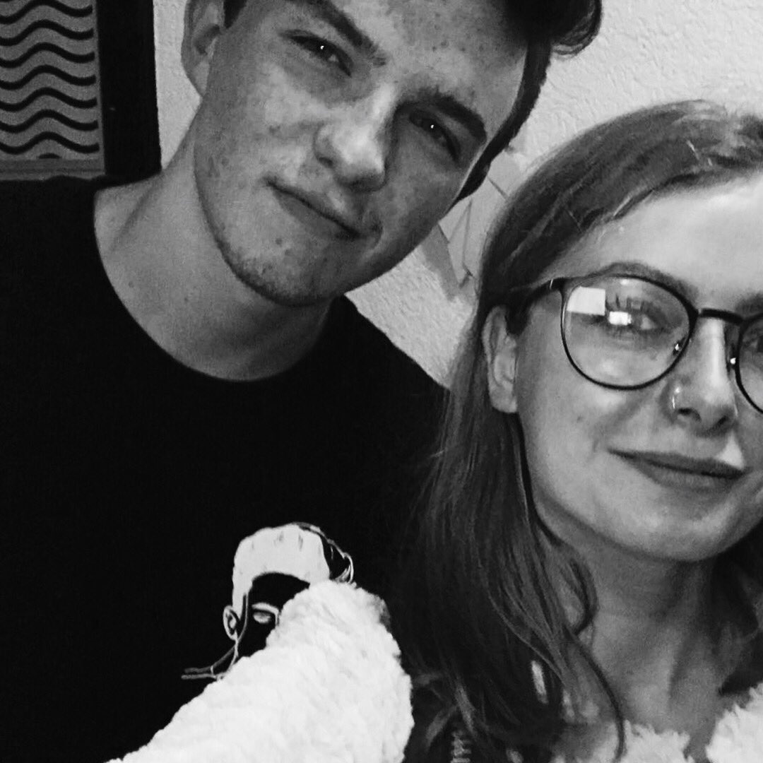 Marynepan's tweet photo. Un concert au top aux #Francomanias #2017 Bravo à toi ! @PetitBiscuit https://t.co/igh1Z5nmwa