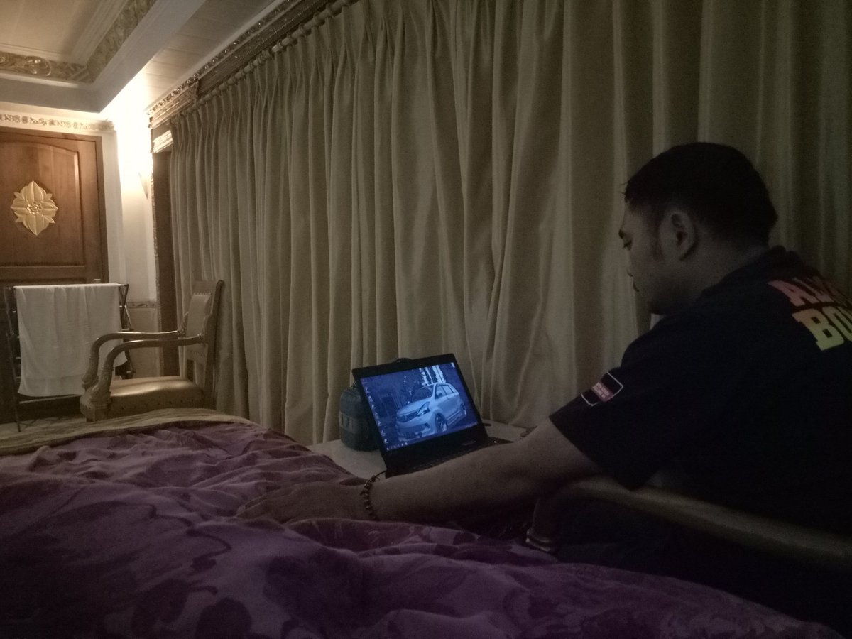 5tye's tweet photo. Terimakasih Suami Qu
Untuk semua Cinta &amp; Kasih Sayang Mu yg tak pernah Pudar Untuk Ku 😘 https://t.co/T1zRVxz9e2