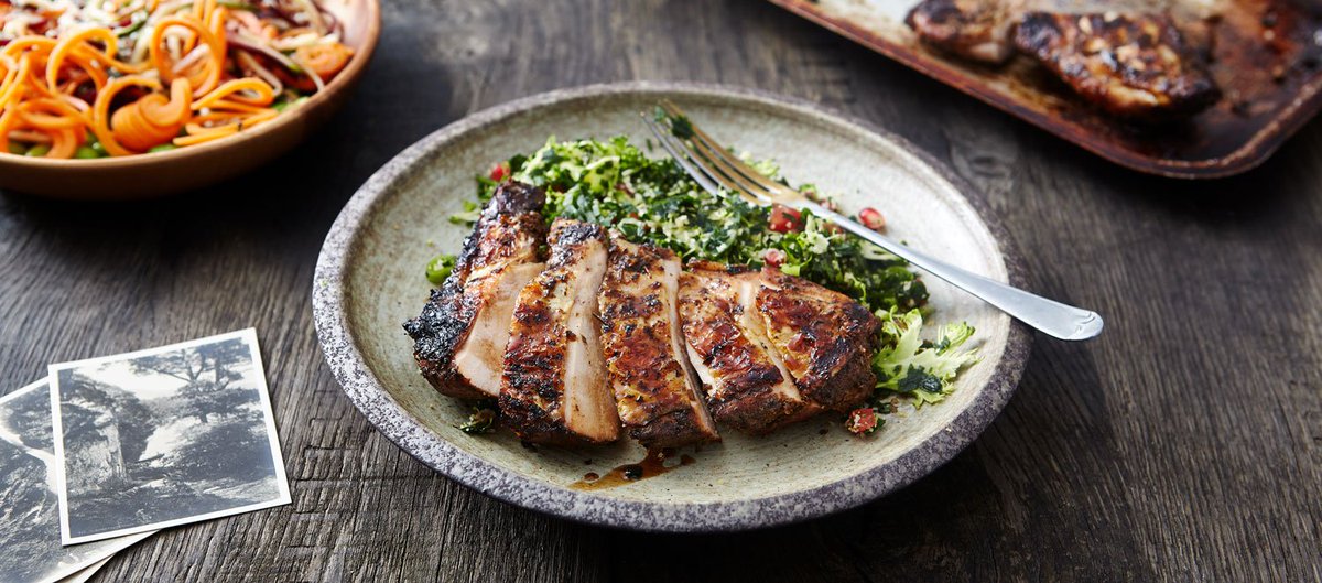 KICHN1's tweet photo. Happy #foodie #Friday! Try something new! What's one thing from our menu you haven't yet devoured? https://t.co/e1O8U2UNvh https://t.co/vhrya0FESw