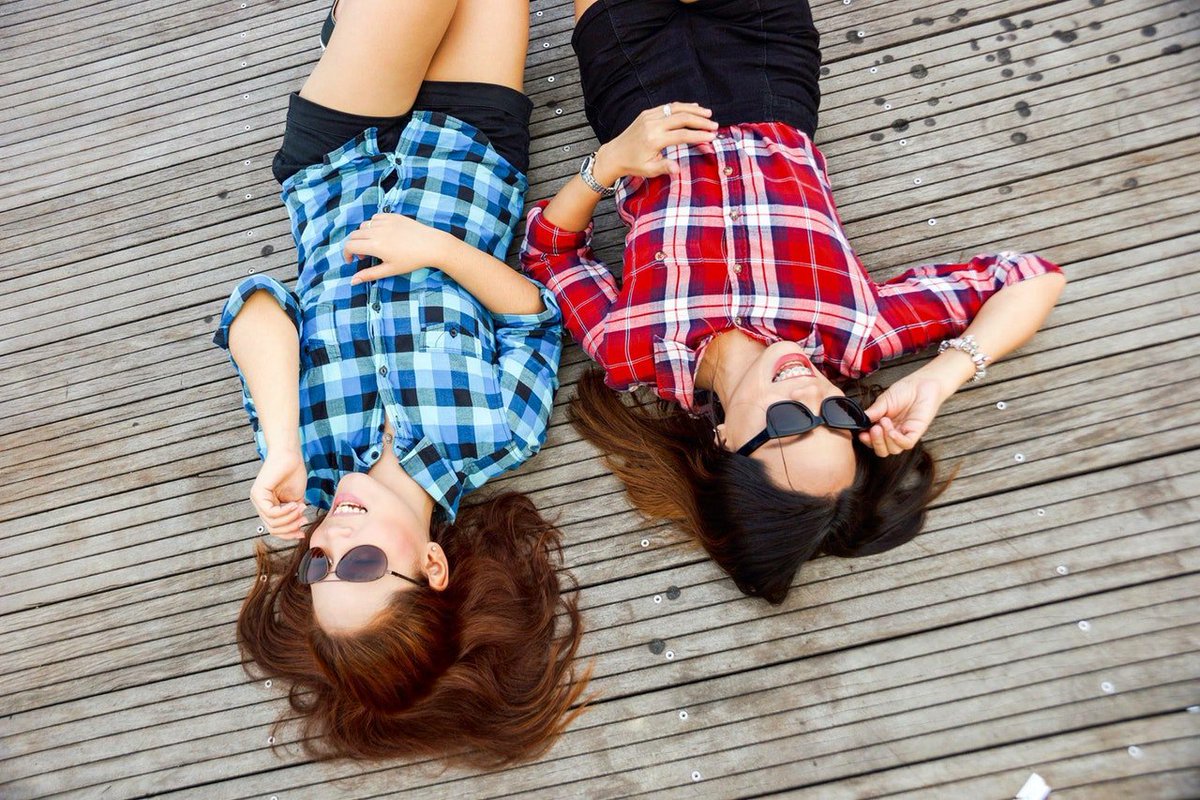 InstBienestar's tweet photo. Amistad y ciencia: los amigos se parecen hasta en los genes - https://t.co/yOx5W3ESOE #amistad #genetica https://t.co/dK6o1F0TSE