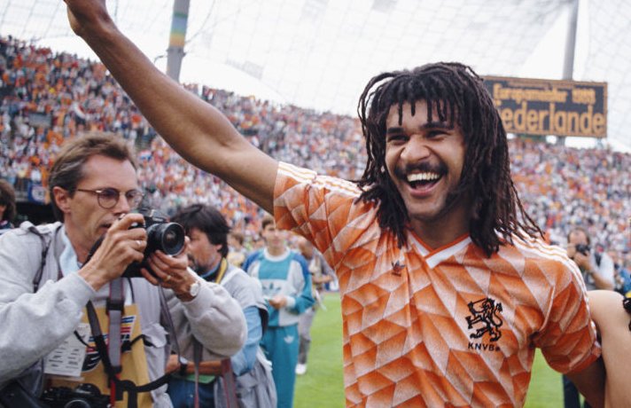 Happy birthday to the legend Ruud Gullit! 