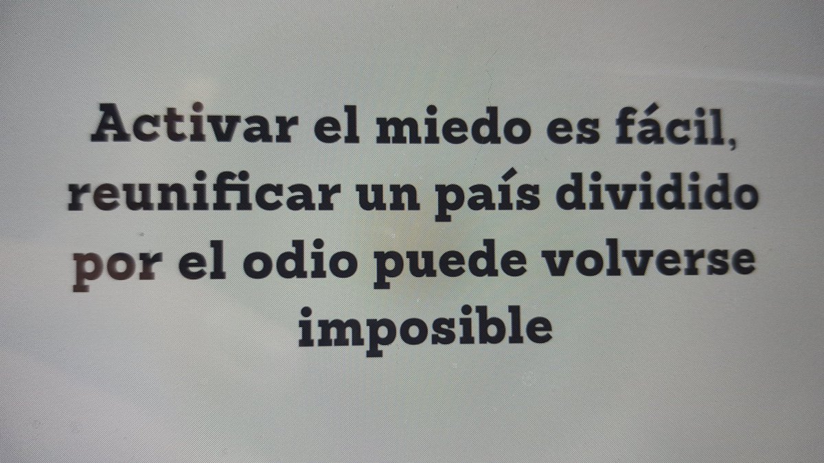 sergio_fajardo's tweet photo. 1. Está frase es de Joaquín Villalobos. Totalmente de acuerdo. https://t.co/1T9UX3McE0