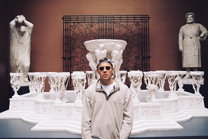 complex_uk's tweet photo. Premiere: @ivanavenue's "Running Shoes" is a psychedelic rap dream https://t.co/dU8Ua55Co9 https://t.co/guYtuFdRPN