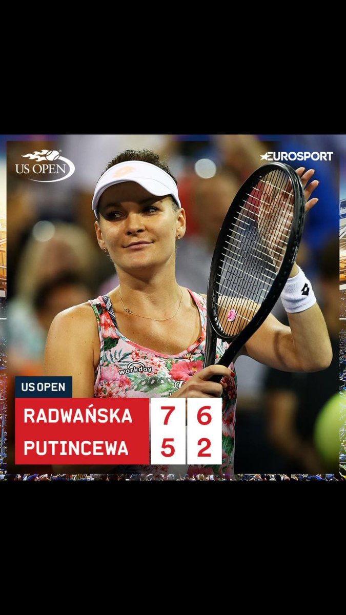 DominAdamowicz's tweet photo. #UsOpen17 #UsOpen2017 Easy two setter for Radwańska CMON 🎾🏆 https://t.co/SPdmdj5BGc