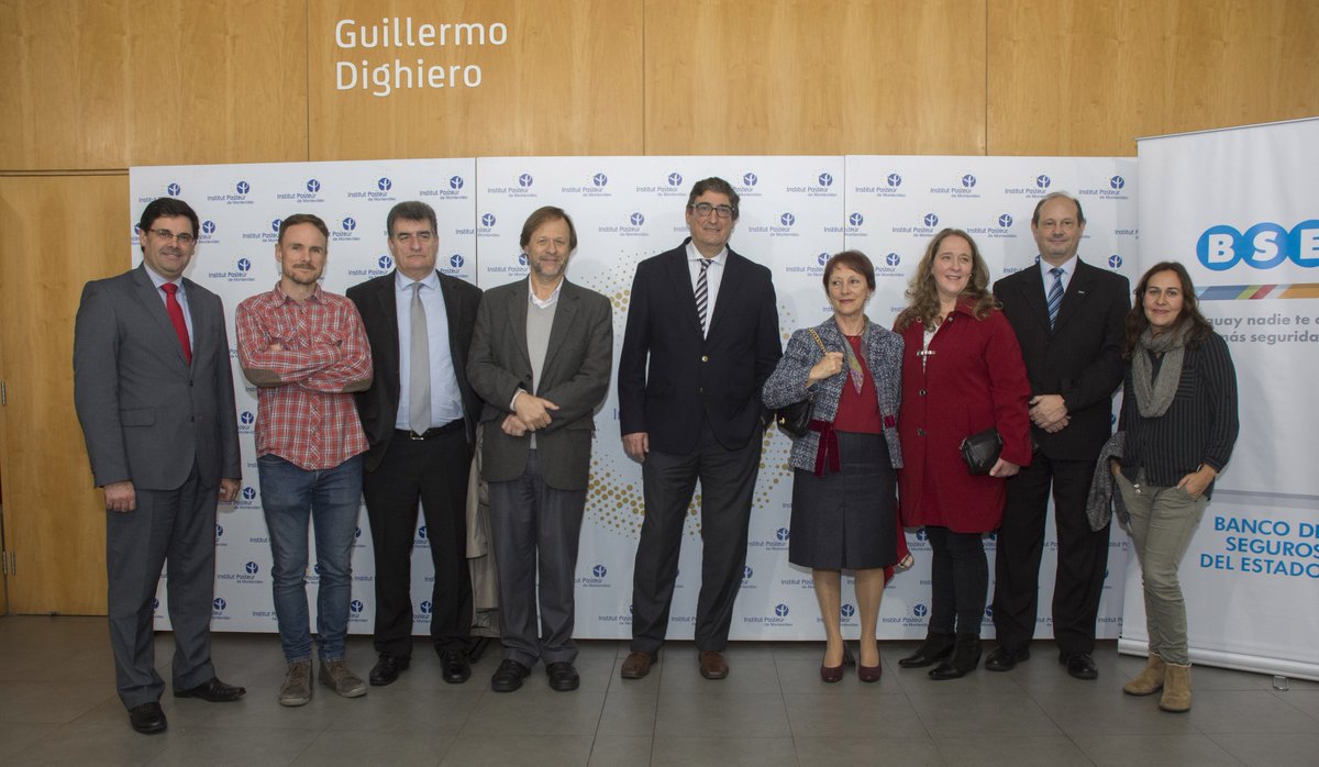 IPMontevideo's tweet photo. Se firmó una alianza entre el @bseuruguay y el @IPMontevideo para mejorar la atención de los pacientes de traumatismos encéfalo-craneanos https://t.co/p0DP2tgY3z