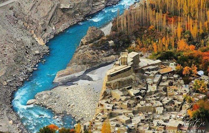 AminaNilab's tweet photo. Altit fort Gilgit Baltistan #ThankYouGoZest
#Pakistan https://t.co/lPSQkEhcIu