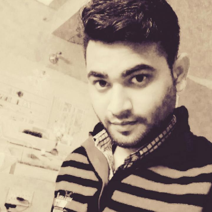 gehlot565656's tweet photo. Come hangout with me on #BIGOLIVE https://t.co/sQfgQFQLFw https://t.co/LKKKXuLSD1