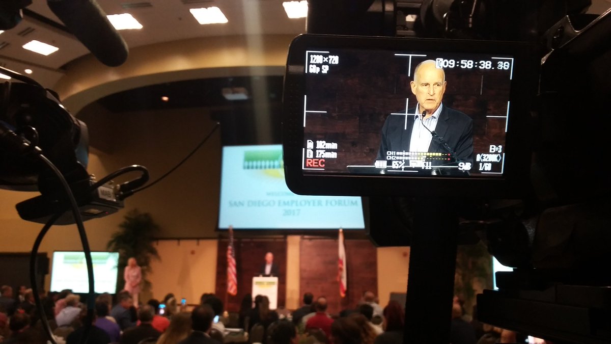 PhotogAndi's tweet photo. Gov. Jerry Brown in SD talking about the #CalPIA program and hiring former convicts to reduce recidivism.
@10news @10newspena https://t.co/sm8Hdl3oyO