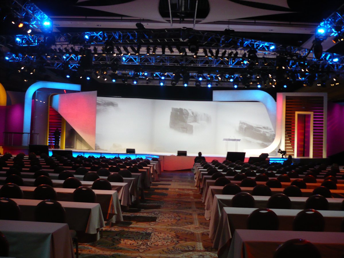 SWScenicGroup's tweet photo. #FBF G-Force in Las Vegas 2008 #WeBuildAnything! Since 1987. https://t.co/N6eBYg2Nz3