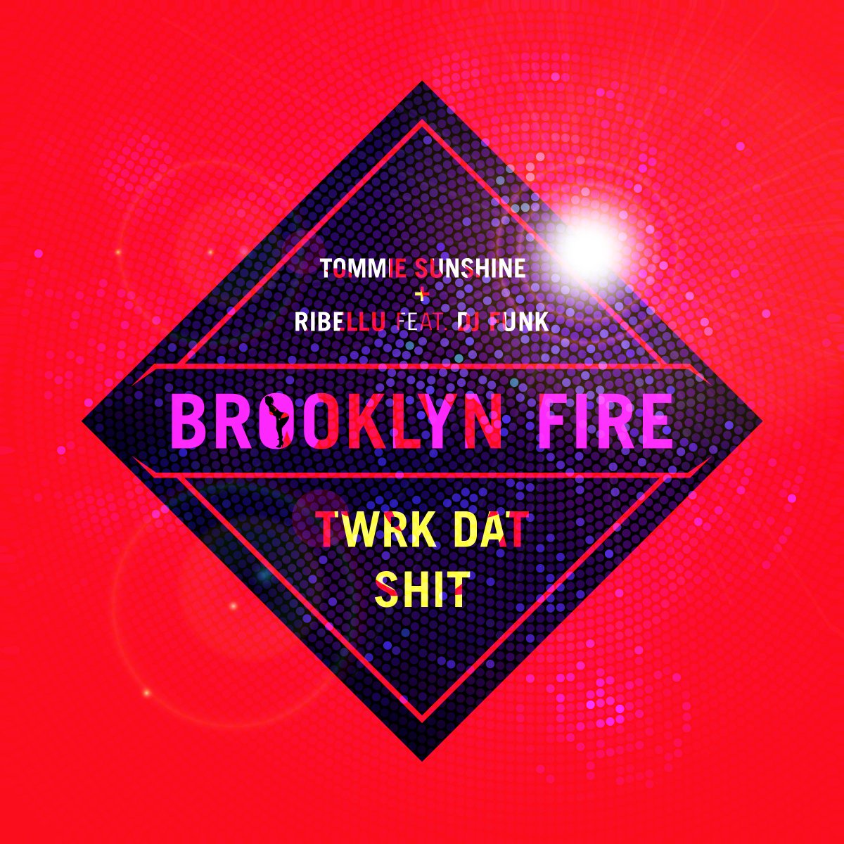 tommiesunshine's tweet photo. [OUT NOW!] @tommiesunshine &amp; @RIBELLU - TWRK DAT SHIT feat @dj_funk https://t.co/VE68tqiEIk https://t.co/hcTNMJLreT