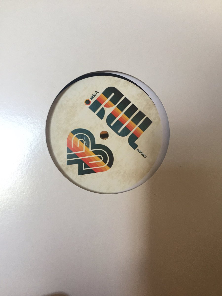 michaelvitti's tweet photo. There's nothing better than greeting the postman when they turn up with something like this @JoeyNegro #RemixedWithLove #Circles https://t.co/rjG0YswJtd