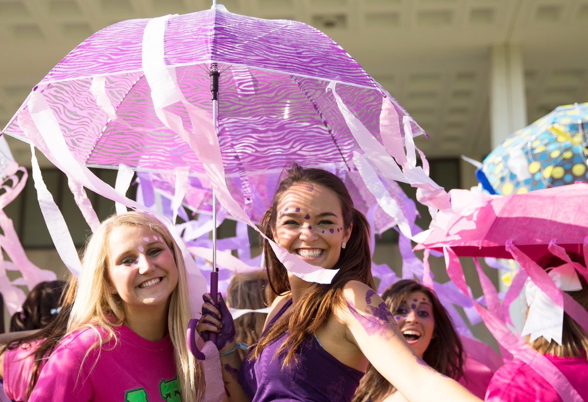SEMissouriState's tweet photo. Going Greek? Register for Panhellenic Sorority Recruitment by 11 p.m. at https://t.co/SinMWAC6xo https://t.co/LNDg5IKhJj
