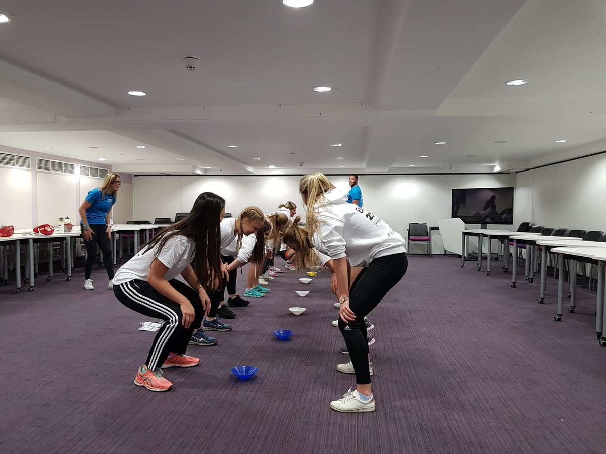 Great to see #teamenglandred #hockeyteam enjoying their #athletementor session. <a href="/_SchoolGames/">School Games National Finals</a> <a href="/YouthSportTrust/">Youth Sport Trust</a> #2017SG