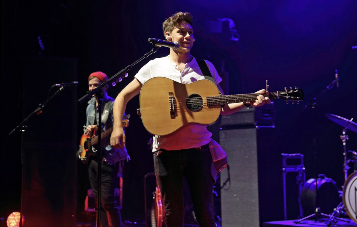 NiallsFlickrs's tweet photo. #FlickerSessionLondon 

(📸 @bestfitmusic) https://t.co/ziDubYpWAy
