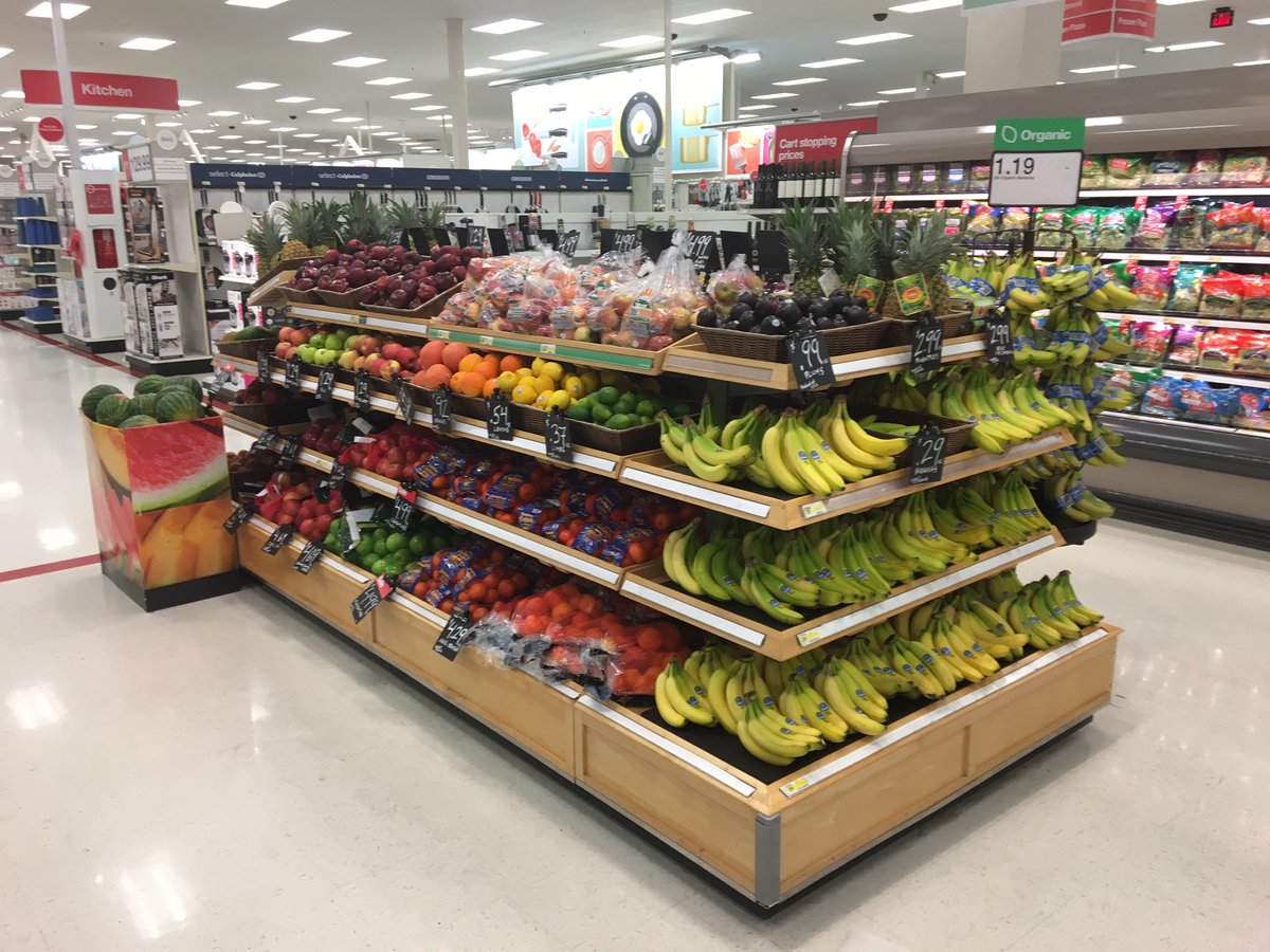 Schneider_1509's tweet photo. I love my food team!!!
@A_Leigh_ @Jamaal_edwards @Andrew050887
#D117PRODUCESresults
#FruitsofmyLaborDay https://t.co/TVeBGyya4V