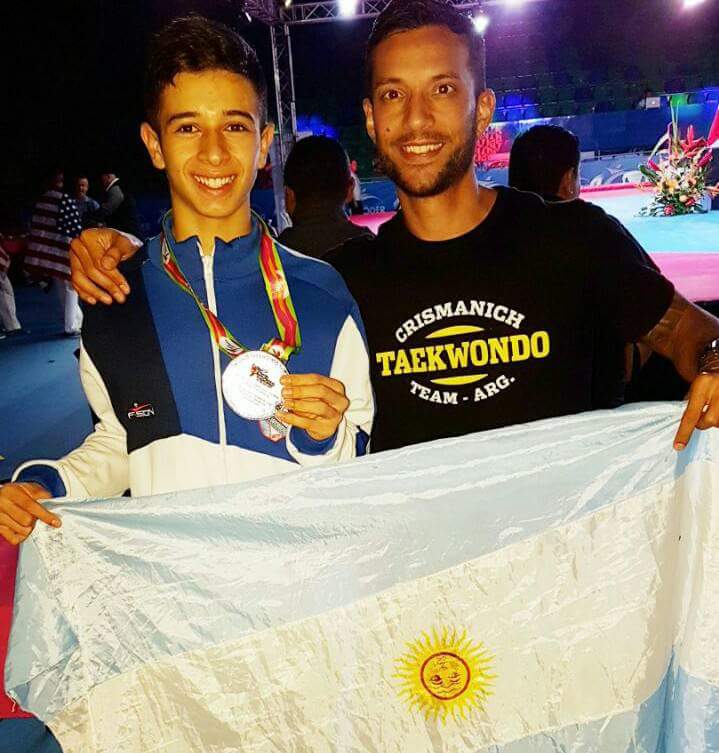 Hugo71654607's tweet image. Medalla de plata papa un grande