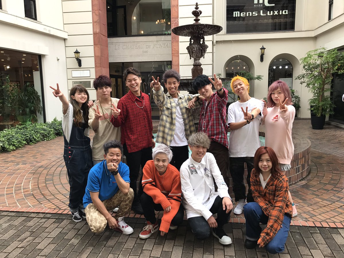tyksgk's tweet photo. 🇫🇷感謝🇫🇷
OCEANTOKYOSunny無事に初日を終えることができました。
沢山のお花や激励の言葉ありがとうございます。
関わる全ての方々に支えられて今があることを実感しています。
まだまだ未熟な僕たちですが、笑顔で全力で精進していきますのでこれからも宜しくお願い致します。 https://t.co/0EMKcEkqPF