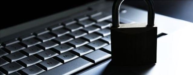 CanadayColombia's tweet photo. ¡Tenga cuidado al viajar! Siga nuestros ciber consejos este mes y encuéntrese #cyberseguro. https://t.co/6KxIhbXq5w https://t.co/HNuSf4AnqM
